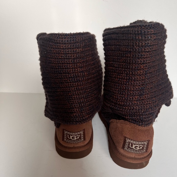 UGG Shoes - UGG Chocolate Knit Boots